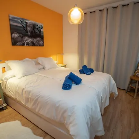 Neptuno 3e Menyber Apartmán