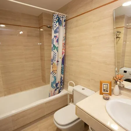 Neptuno 3e Menyber Apartmán